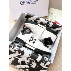 Off-White Sneakers